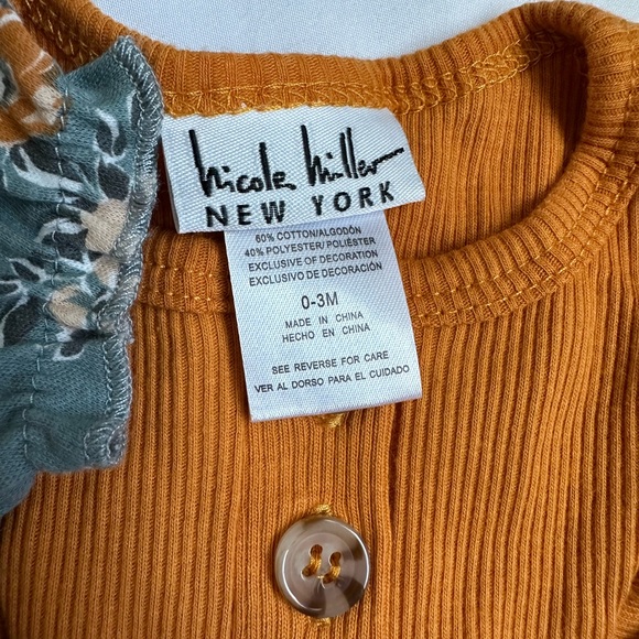 Baby Girl Fall Onesies 0-3 Months (3 pack) - Picture 6 of 6